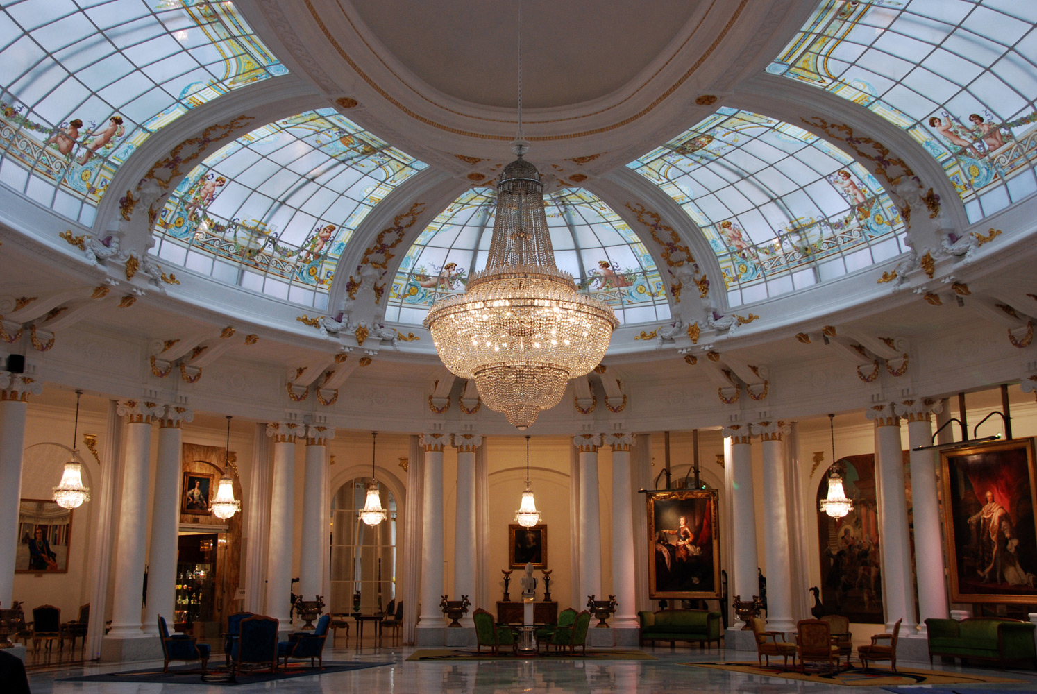 Hotel Negresco et la mafia italienne